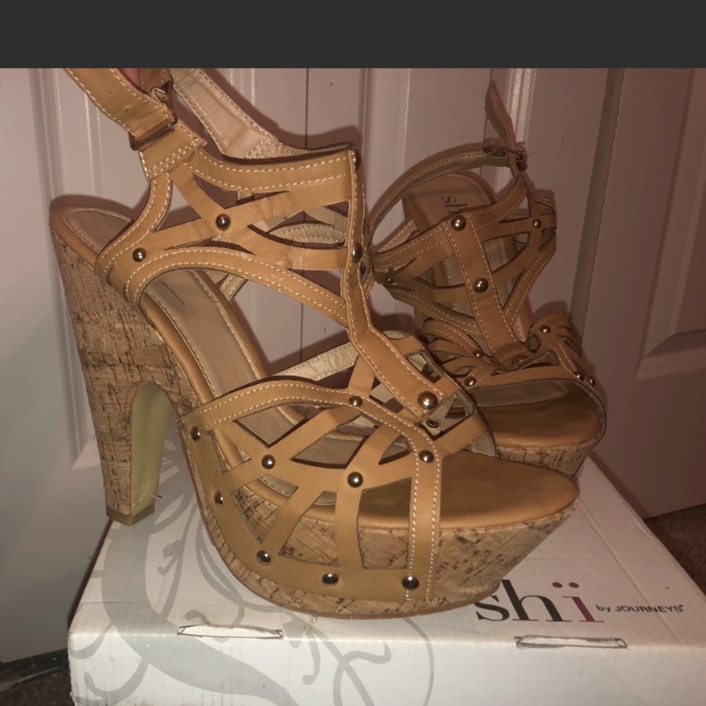 Shi by Journey Tan Sandal Heels size 8 gently worn